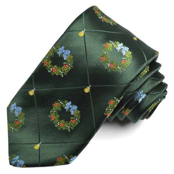 Christmas ties for sale . Brand new can be shipped anywhere . - Picture 2 of 3